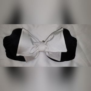 NWOT Victoria's Secret Swim Top